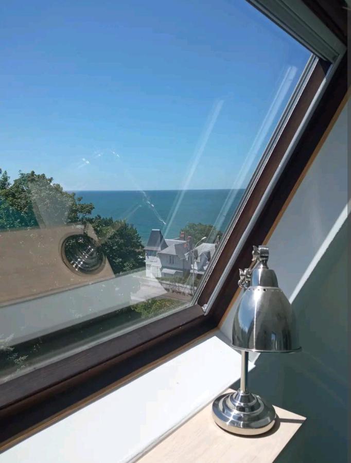Appartement 45M2 - Proche Deauville - Vue Mer Bénerville-sur-Mer エクステリア 写真